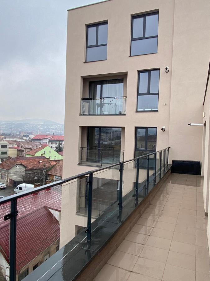 Helga’s Place Premium 1 bedroom condo Cluj-Napoca Exterior foto
